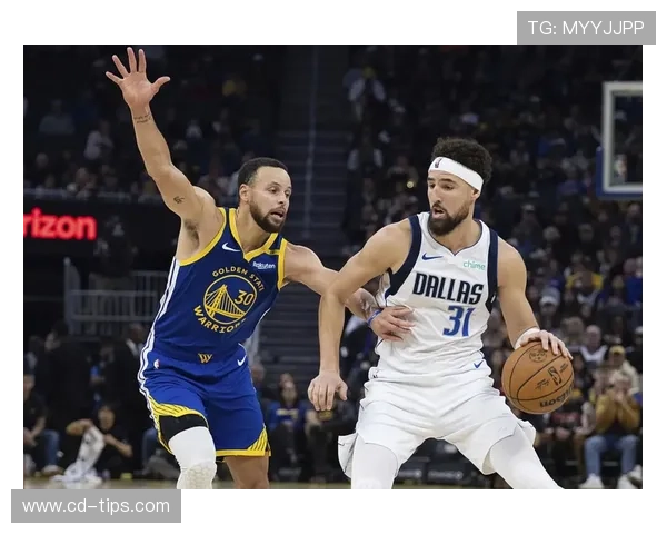 魔术险胜独行侠 克莱七记三分助力